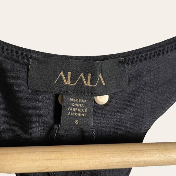 Alala Black Grommet Lace Up Corset Sports Bra Size Small - Picture 3 of 4